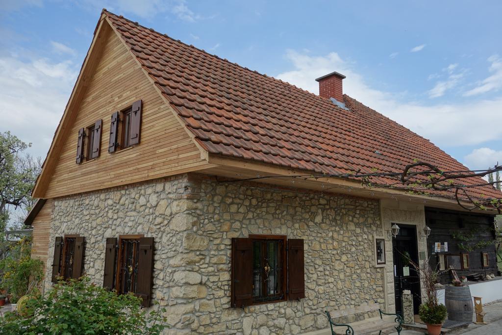 Weingut Primus Suedsteiermark Spielfeld Zewnętrze zdjęcie
